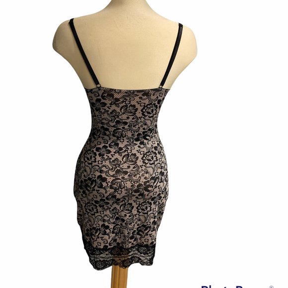 MARILYN MONROE Nightie or Bodycon Slip Stretchy Lingerie ***Fits Medium - Picture 5 of 13